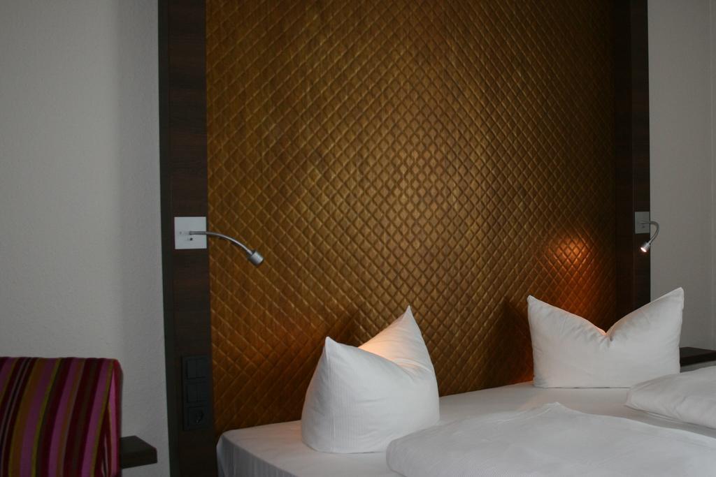Hotel Parqeo Im A66 غيلنهاوزن المظهر الخارجي الصورة