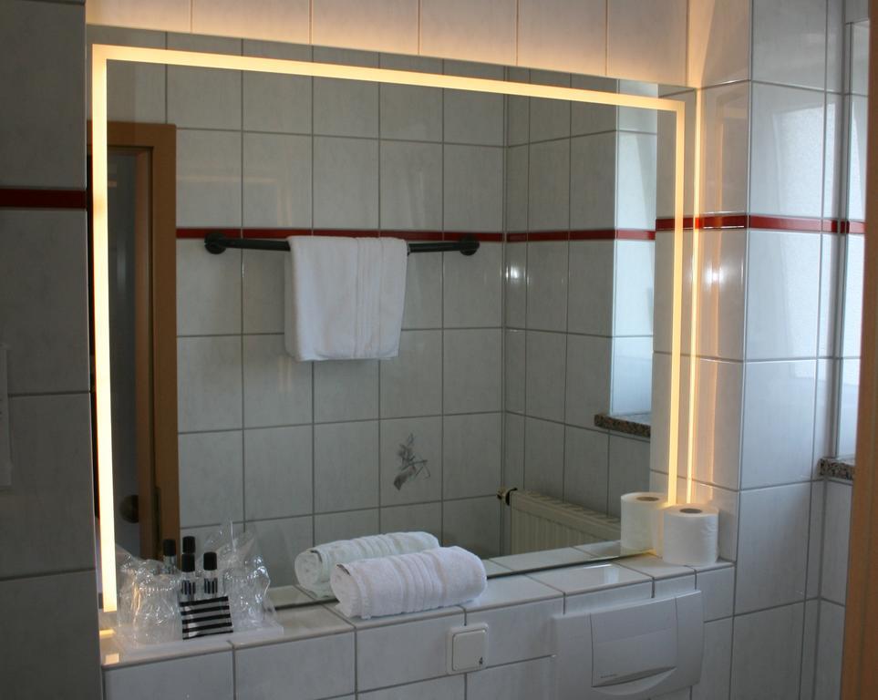 Hotel Parqeo Im A66 غيلنهاوزن المظهر الخارجي الصورة