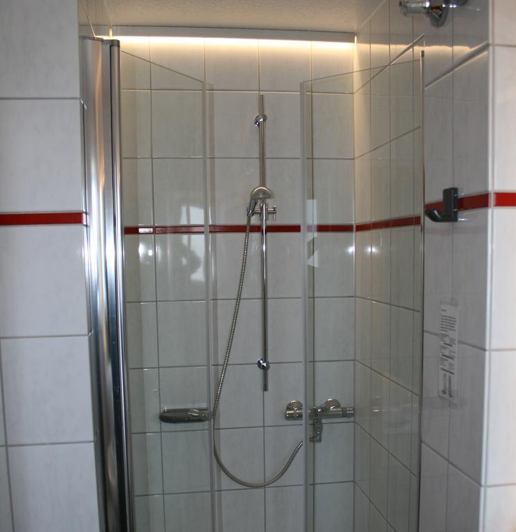 Hotel Parqeo Im A66 غيلنهاوزن المظهر الخارجي الصورة