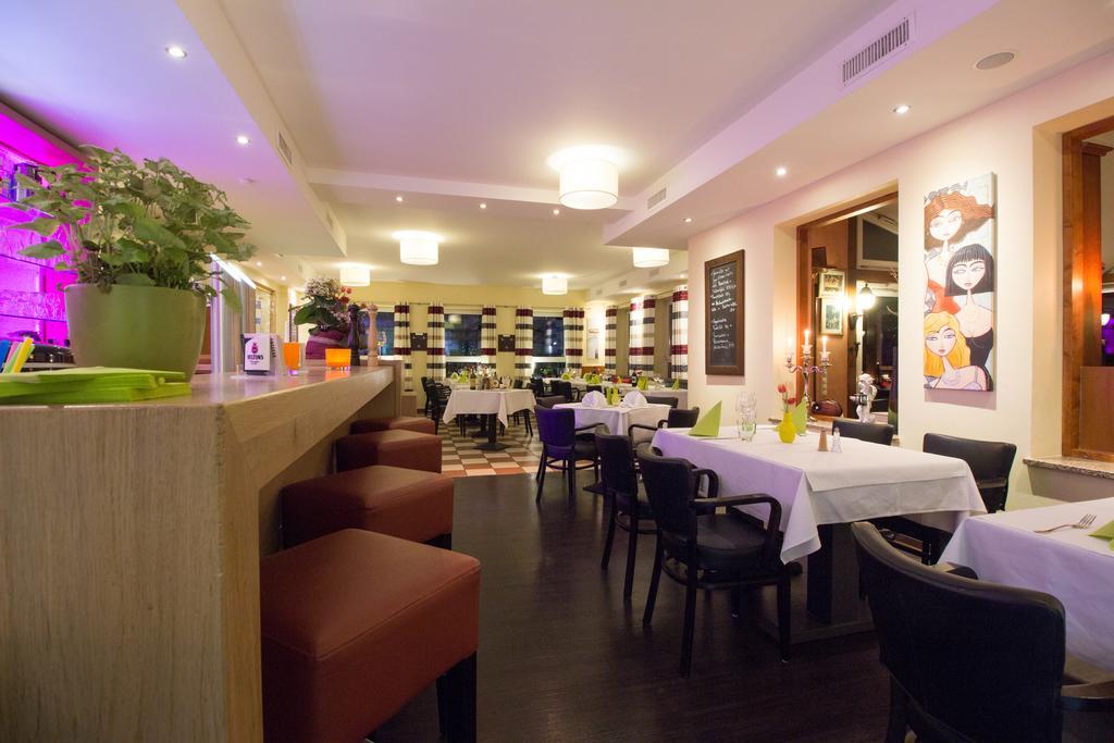 Hotel Parqeo Im A66 غيلنهاوزن المظهر الخارجي الصورة