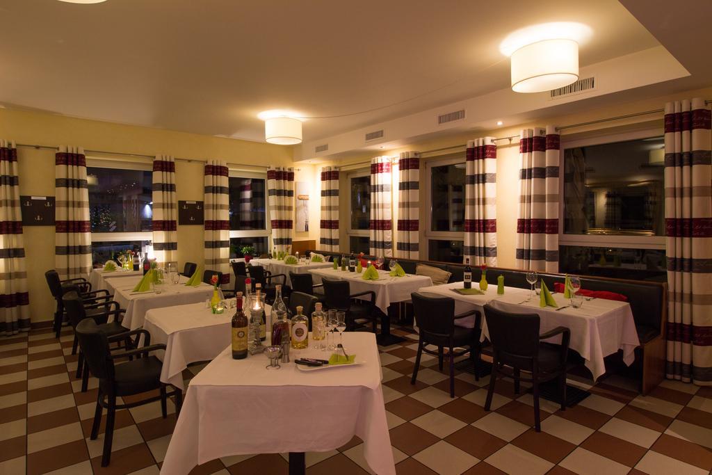 Hotel Parqeo Im A66 غيلنهاوزن المظهر الخارجي الصورة