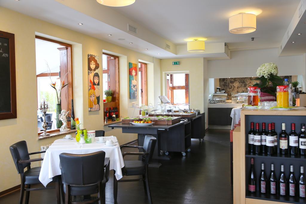 Hotel Parqeo Im A66 غيلنهاوزن المظهر الخارجي الصورة