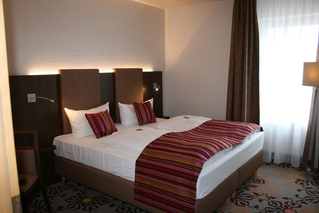 Hotel Parqeo Im A66 غيلنهاوزن المظهر الخارجي الصورة